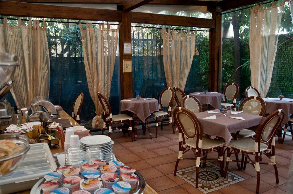 Vatican Garden Inn Guest House Rome Exterior photo