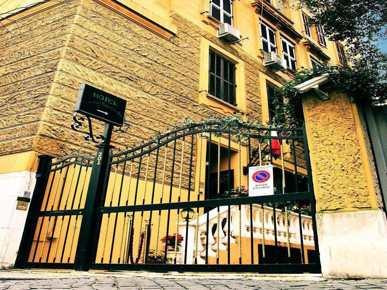Vatican Garden Inn Guest House Rome Exterior photo